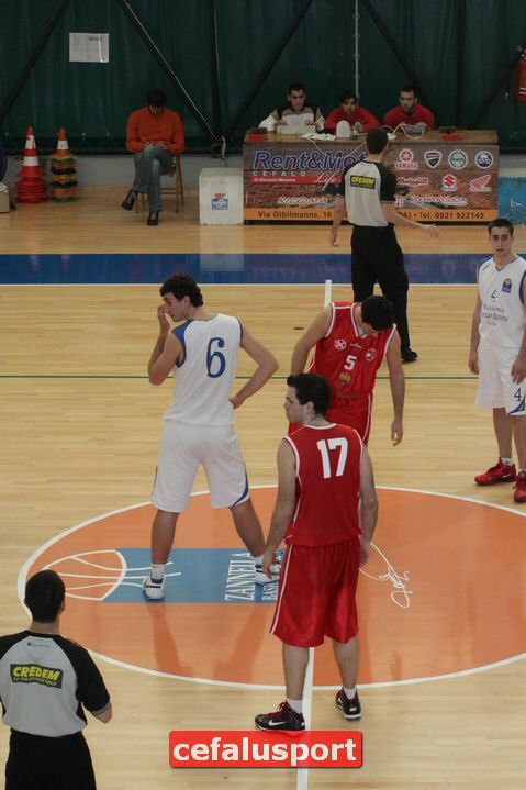 110327Aquila034.jpg
