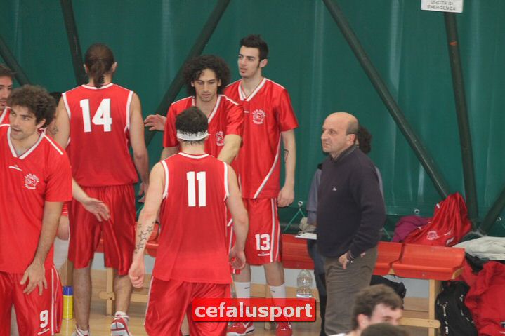 110327Aquila073.jpg