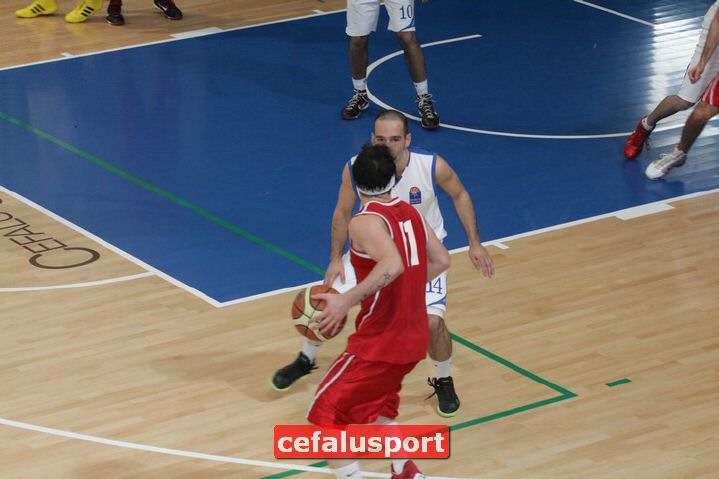 110327Aquila123.jpg
