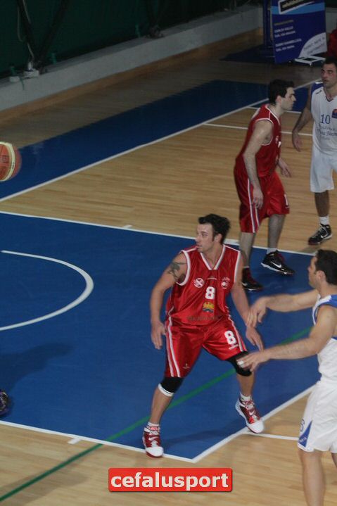 110327Aquila229.jpg