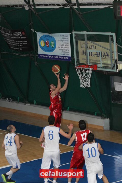 110327Aquila243.jpg
