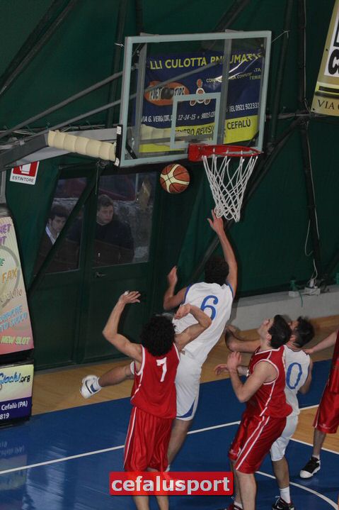 110327Aquila257.jpg
