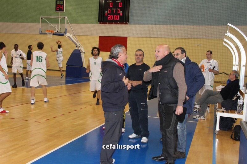 111215_basketge016.jpg
