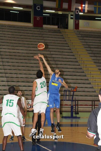 111215_basketge046.jpg