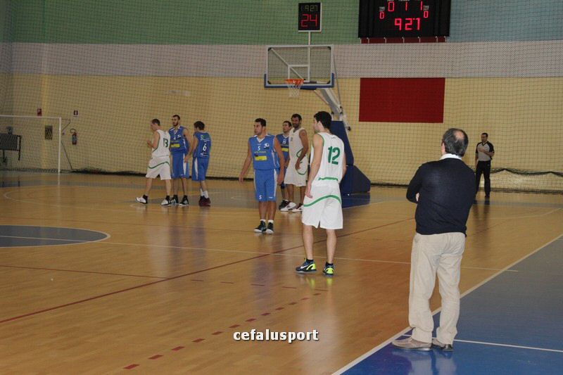 111215_basketge051.jpg