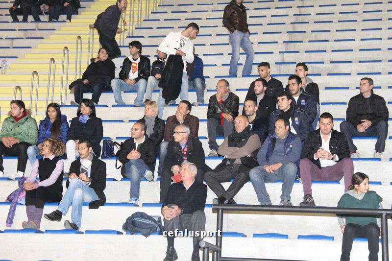 111215_basketge053.jpg