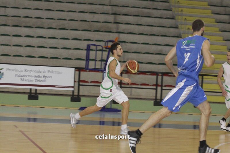 111215_basketge105.jpg