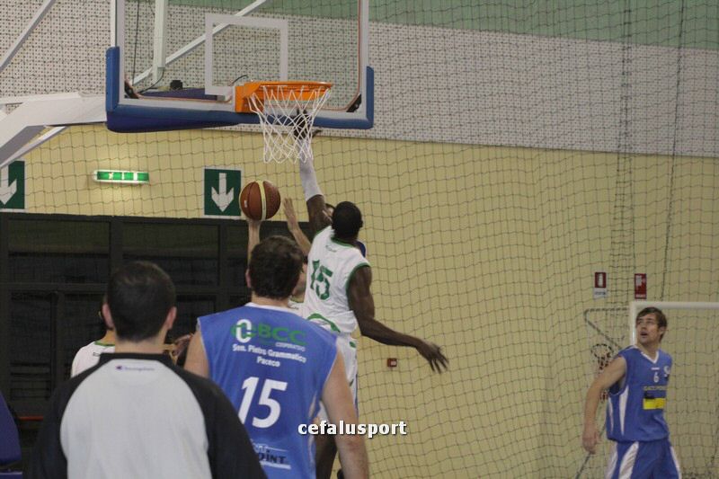 111215_basketge108.jpg