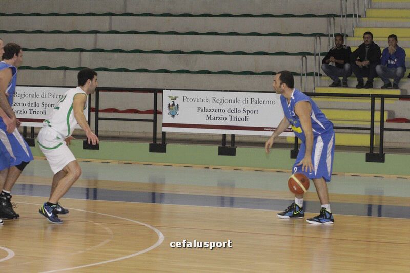 111215_basketge129.jpg