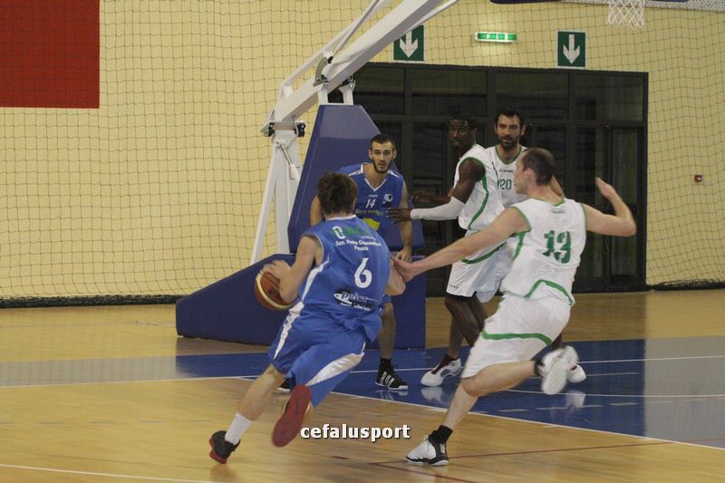 111215_basketge131.jpg