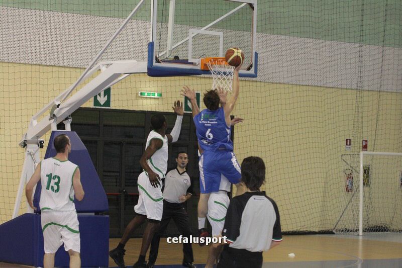 111215_basketge132.jpg