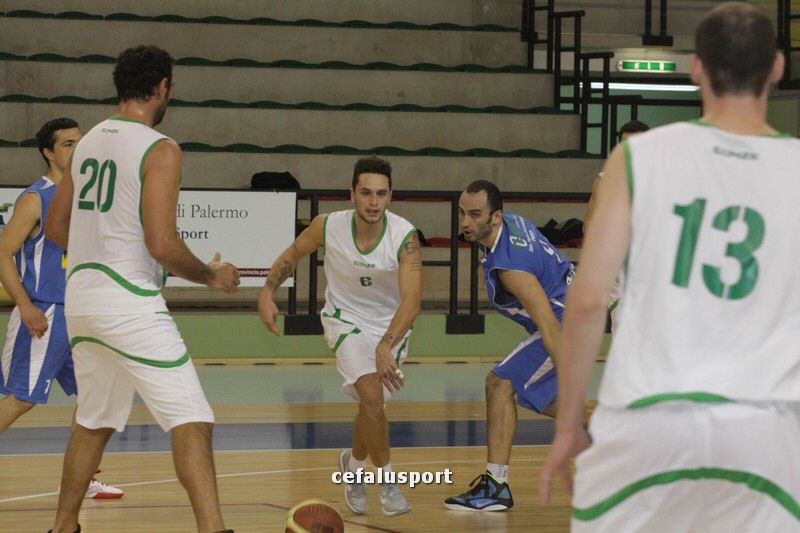 111215_basketge134.jpg