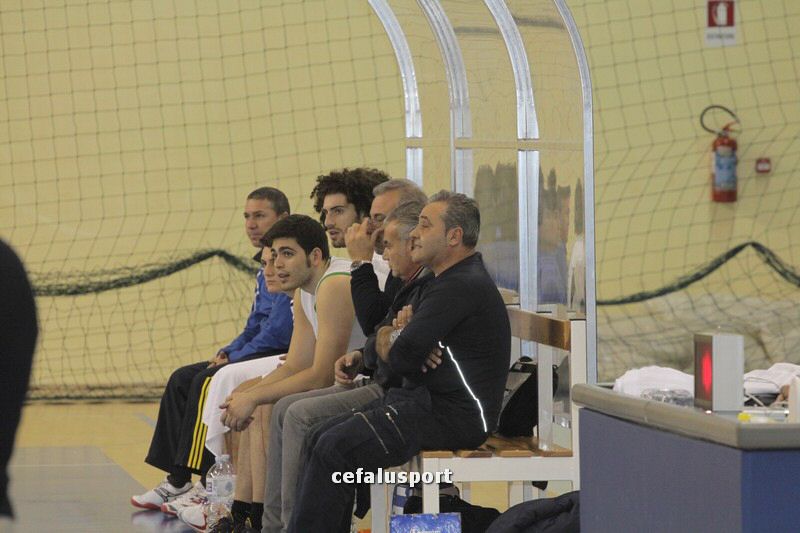111215_basketge145.jpg