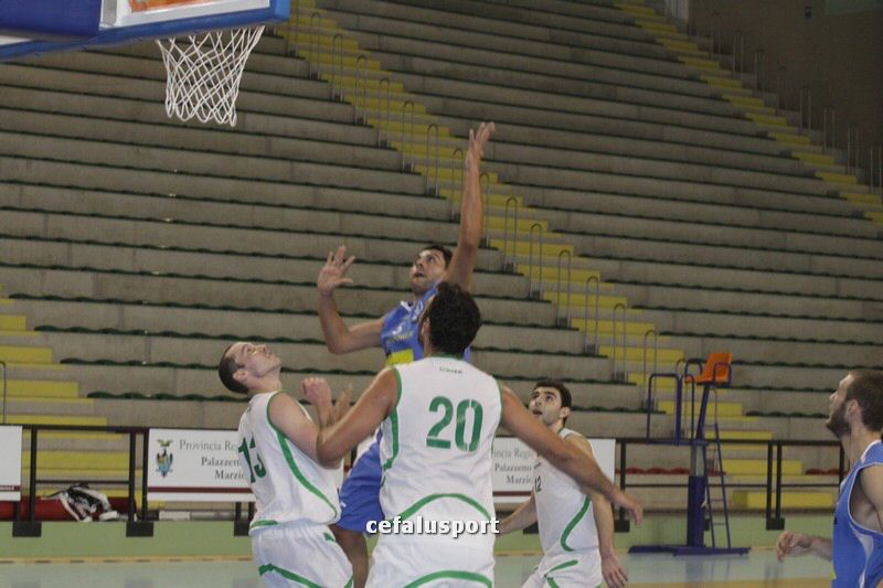 111215_basketge147.jpg