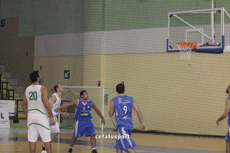 111215_basketge171.jpg