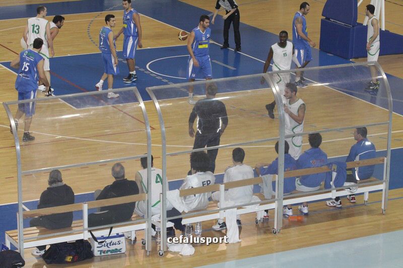 111215_basketge183.jpg