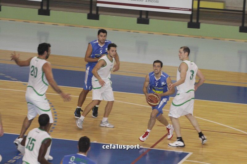 111215_basketge186.jpg