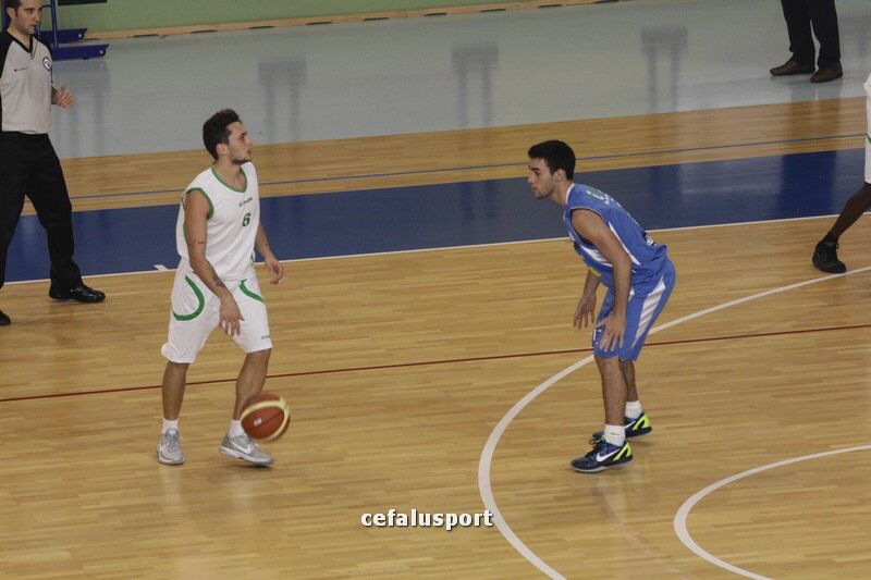 111215_basketge194.jpg