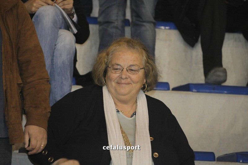 111215_basketge200.jpg