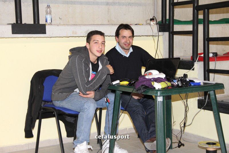111215_basketge307.jpg