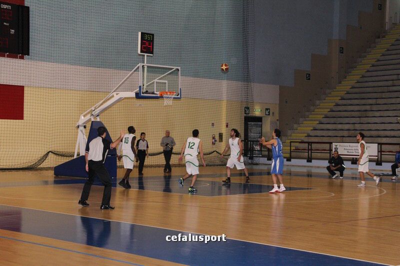 111215_basketge308.jpg