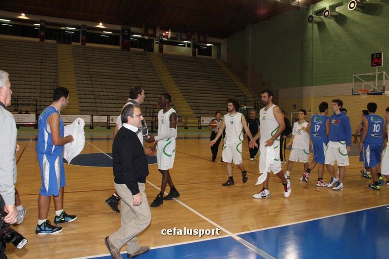 111215_basketge349.jpg