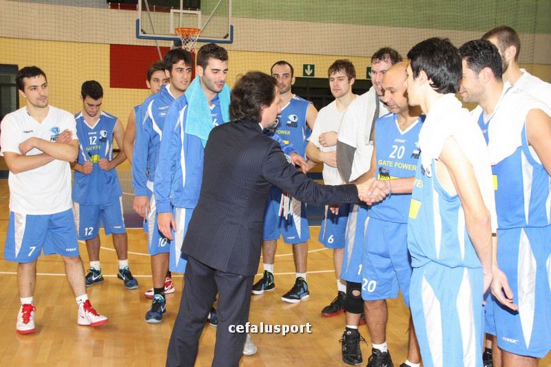111215_basketge369.jpg