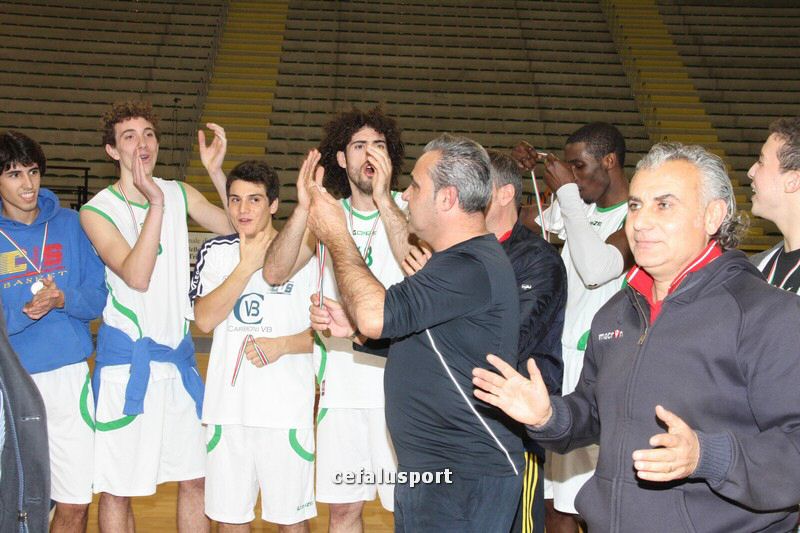 111215_basketge403.jpg