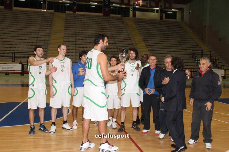 111215_basketge410.jpg