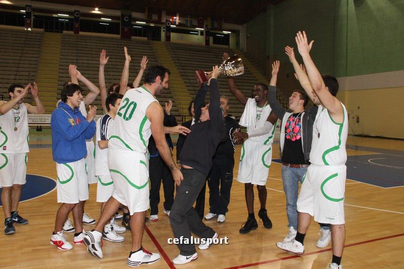 111215_basketge418.jpg