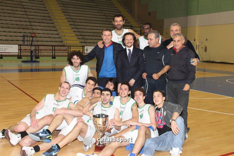 111215_basketge421.jpg