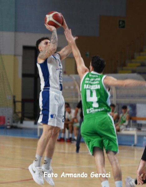DSC01660y_tn.jpg