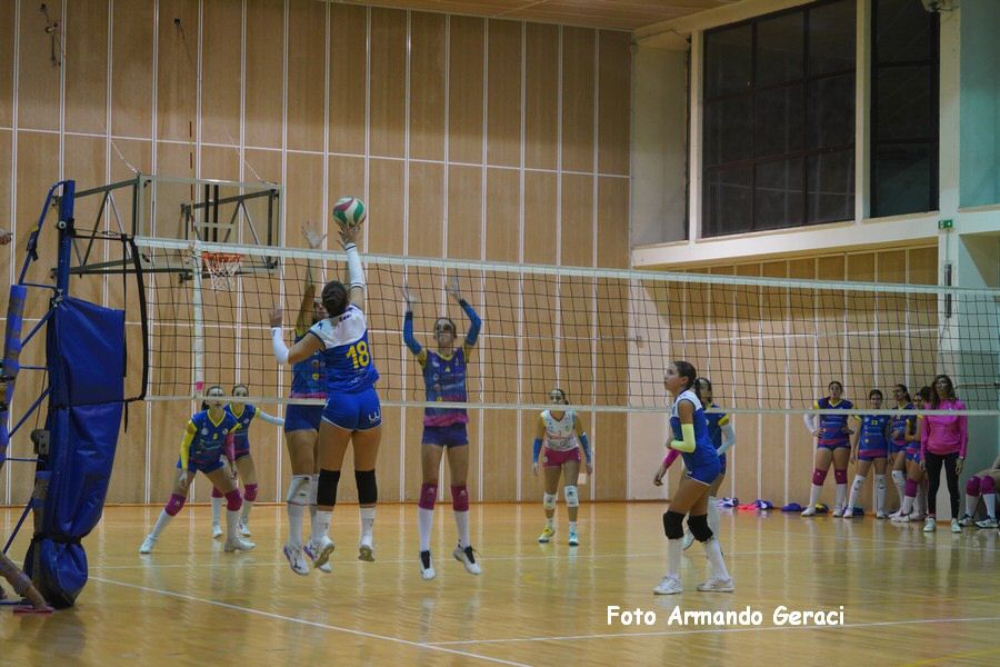 241120_Kepha_VPA_Fucsia_U16F_140.JPG