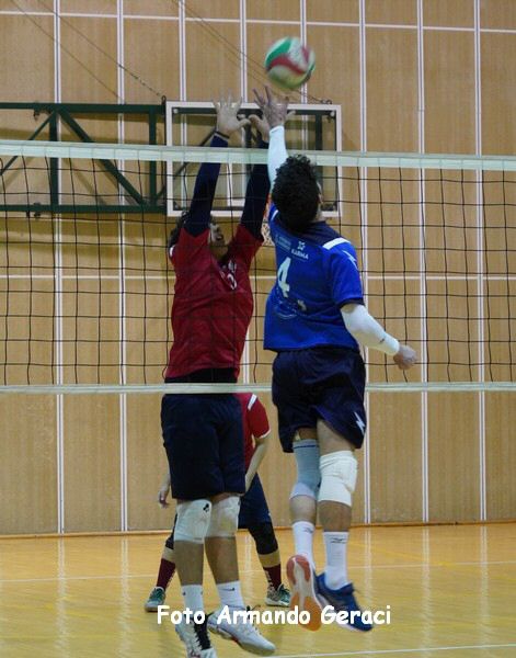 DSC05877y_tn.jpg