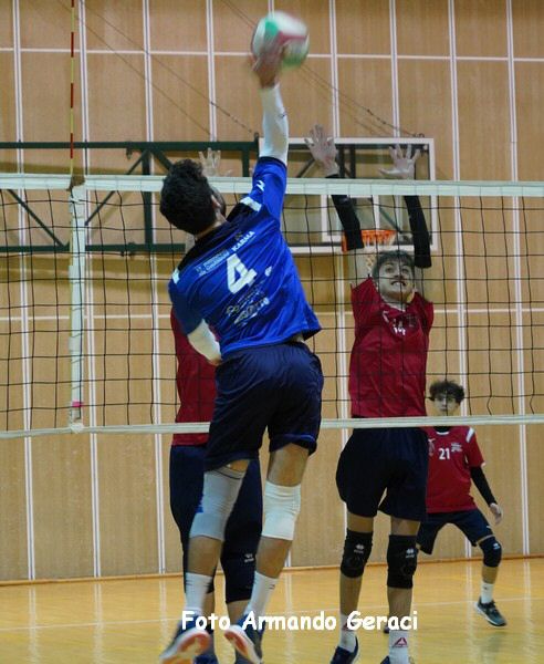 DSC05902y_tn.jpg