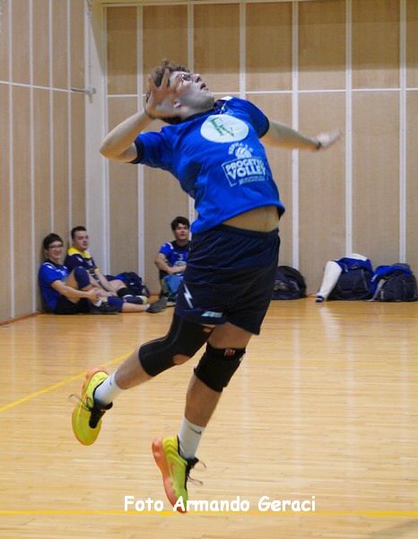 DSC05946y_tn.jpg