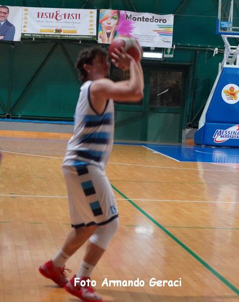 DSC09675y_tn.jpg