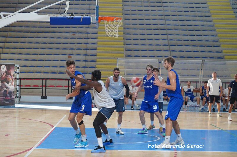 DSC05452_tn.jpg