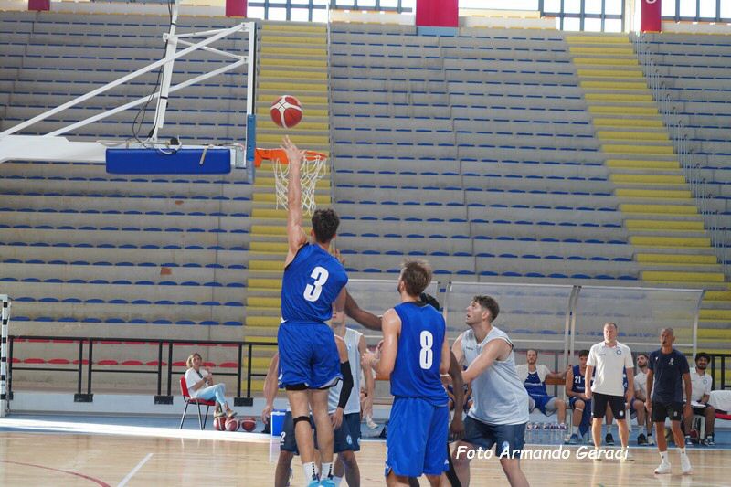 DSC05453_tn.jpg