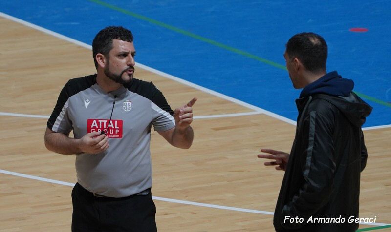 DSC05395y_tn.jpg