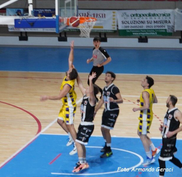 DSC09601y_tn.jpg