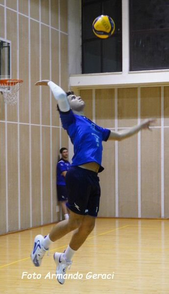 DSC00169y_tn.jpg