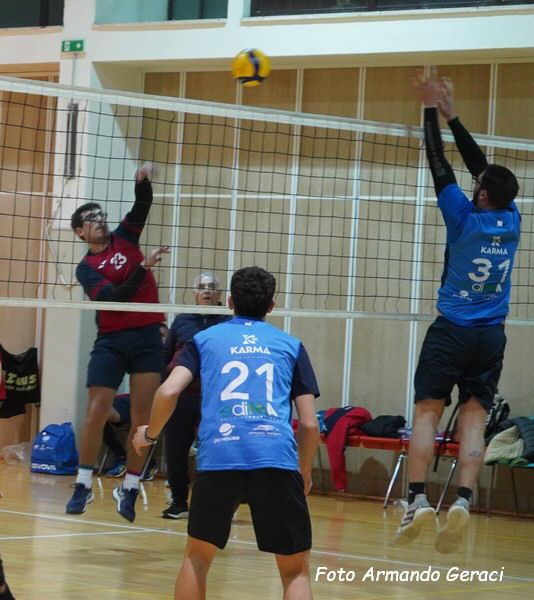 DSC04623y_tn.jpg