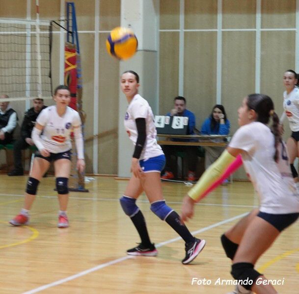 DSC08915y_tn.jpg