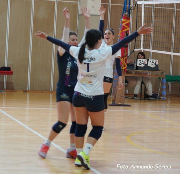 DSC03906y_tn.jpg