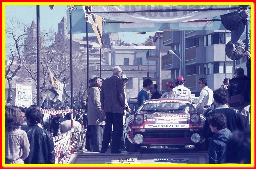 1981d91024_tn.jpg