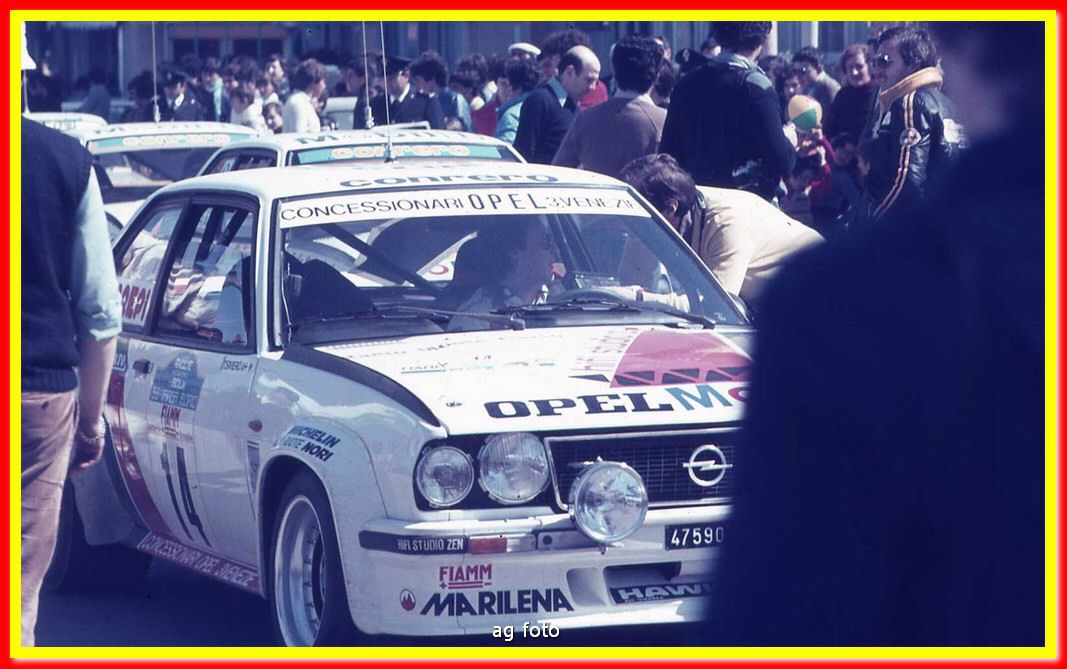 1981d91028_tn.jpg