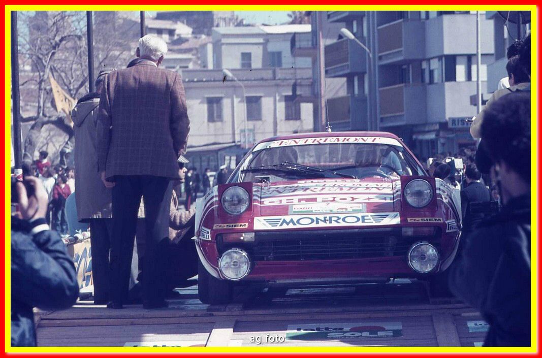 1981d91031_tn.jpg