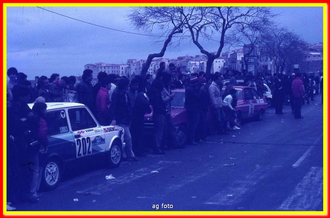 1981d91035_tn.jpg