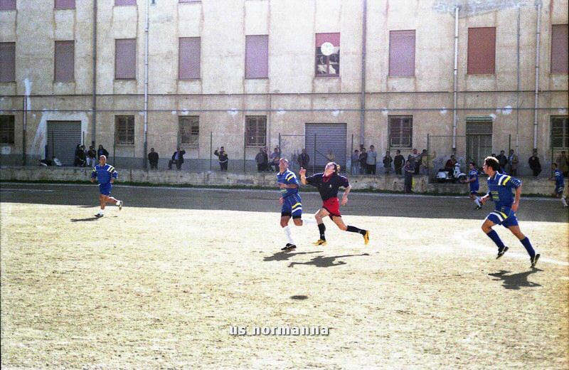 020302p09020_tn_tm.jpg
